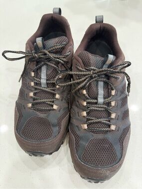 Merrell Men's Brown and Gray Trail Sneakers